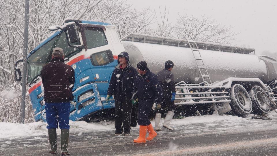 事故現場(18日　北海道中川町）