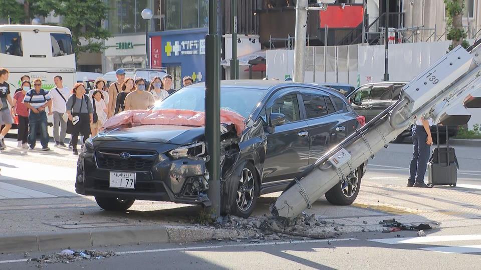 事故現場（31日午後　札幌市中央区）