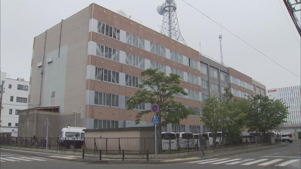 暴行事件として捜査している釧路警察署