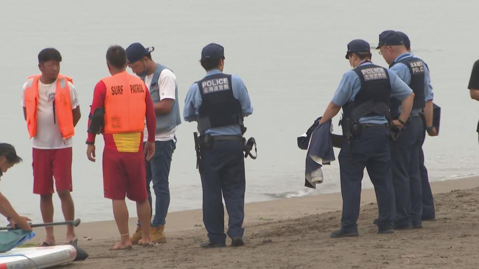 小樽市銭函の海岸（14日午前）